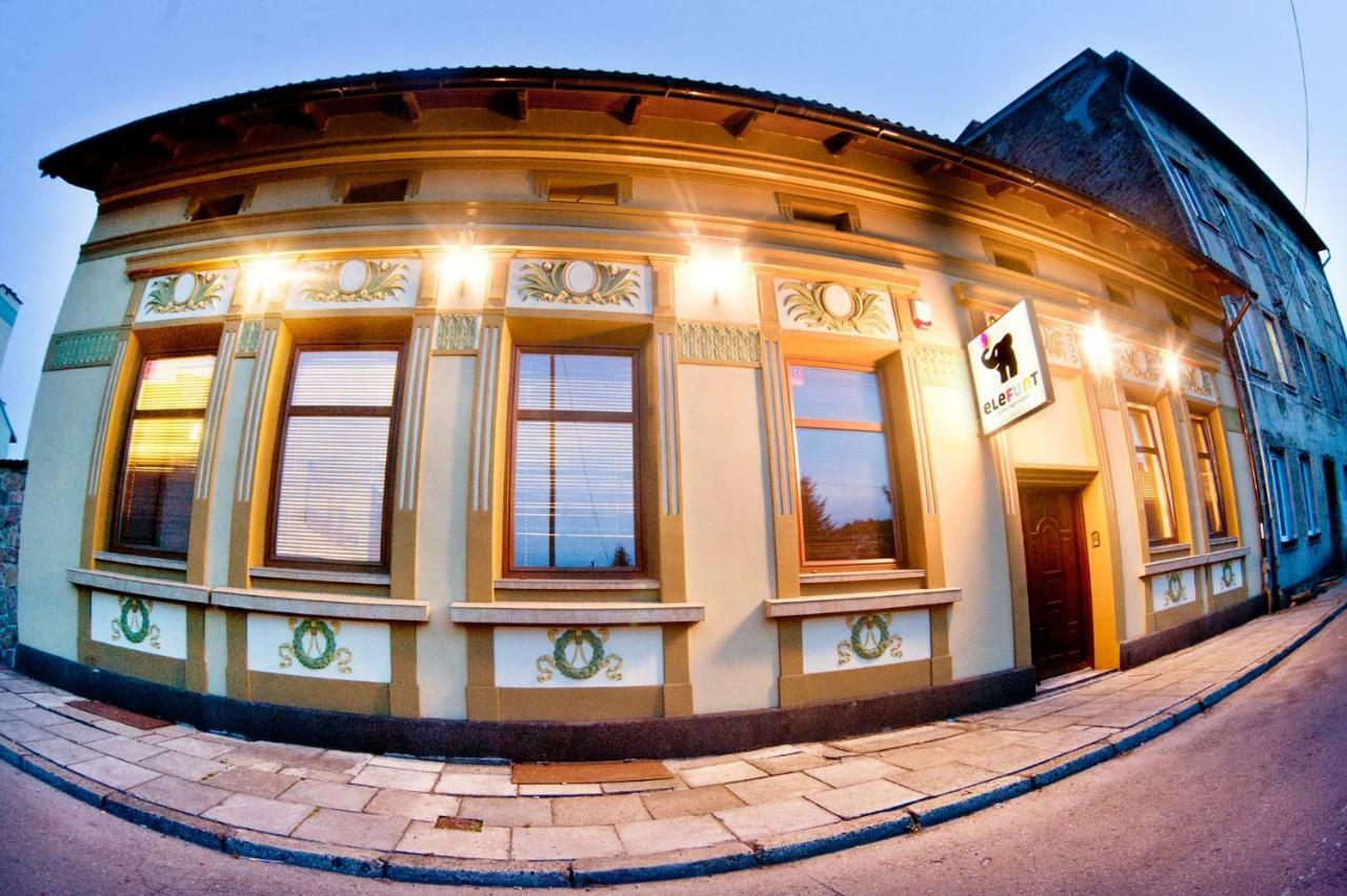 Guesthouse Prusa 7 Auschwitz Exterior foto